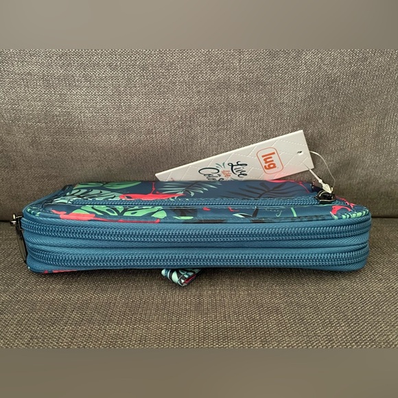 NEW Lug Splits XL Wristlet RFID Wallet - Flamingo Blue - Picture 5 of 10